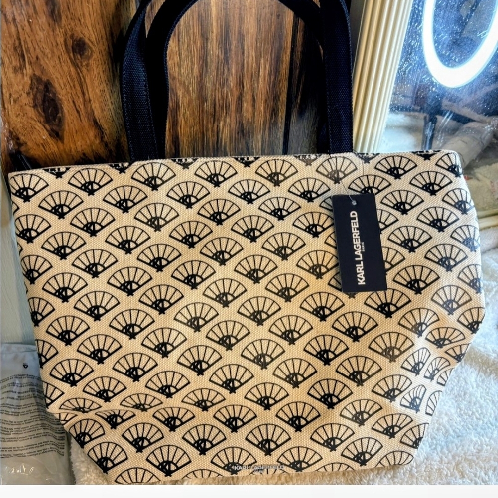 NWT Karl Lagerfeld Black and Tan Patterned Tote Beautiful!! NEW - Picture 3 of 4